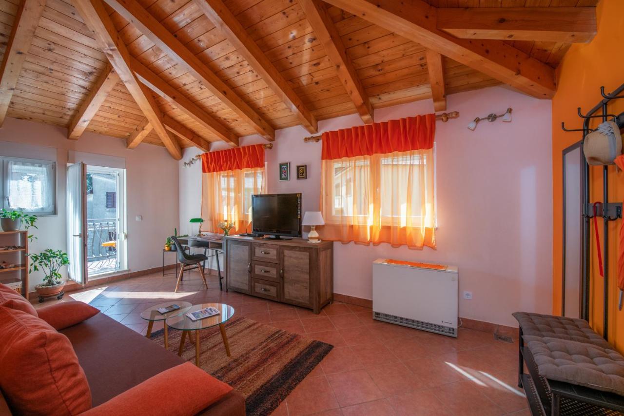 רוביני Apartment Orange 29 מראה חיצוני תמונה