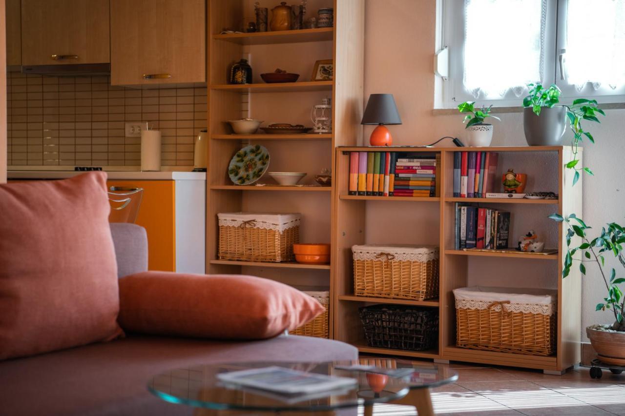 רוביני Apartment Orange 29 מראה חיצוני תמונה