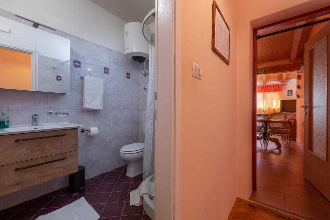 רוביני Apartment Orange 29 מראה חיצוני תמונה