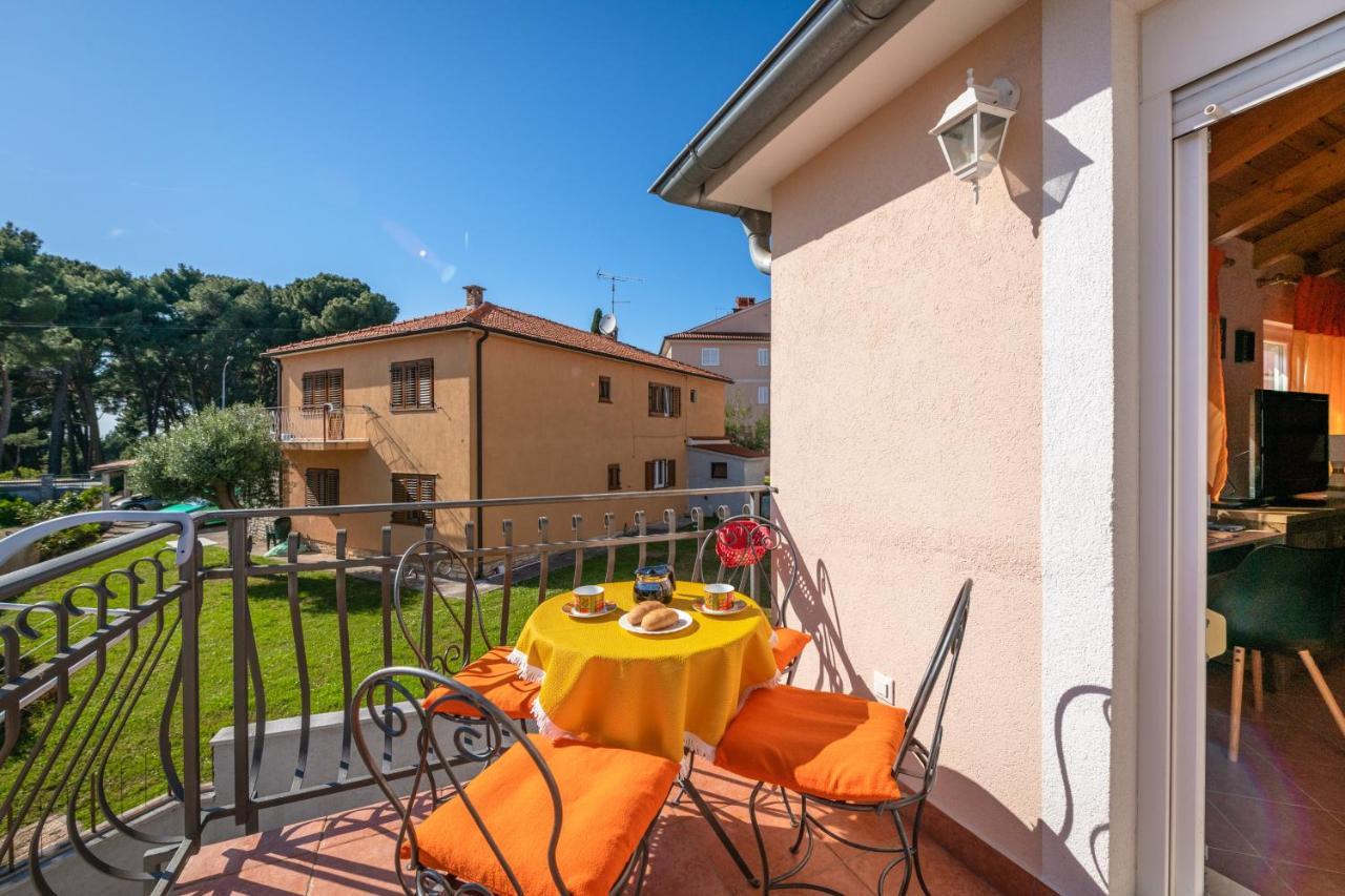 רוביני Apartment Orange 29 מראה חיצוני תמונה
